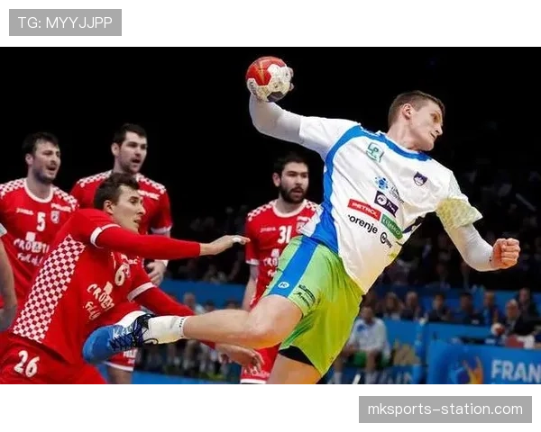 支撑手手球到底算不算犯规？规则拆解告诉你